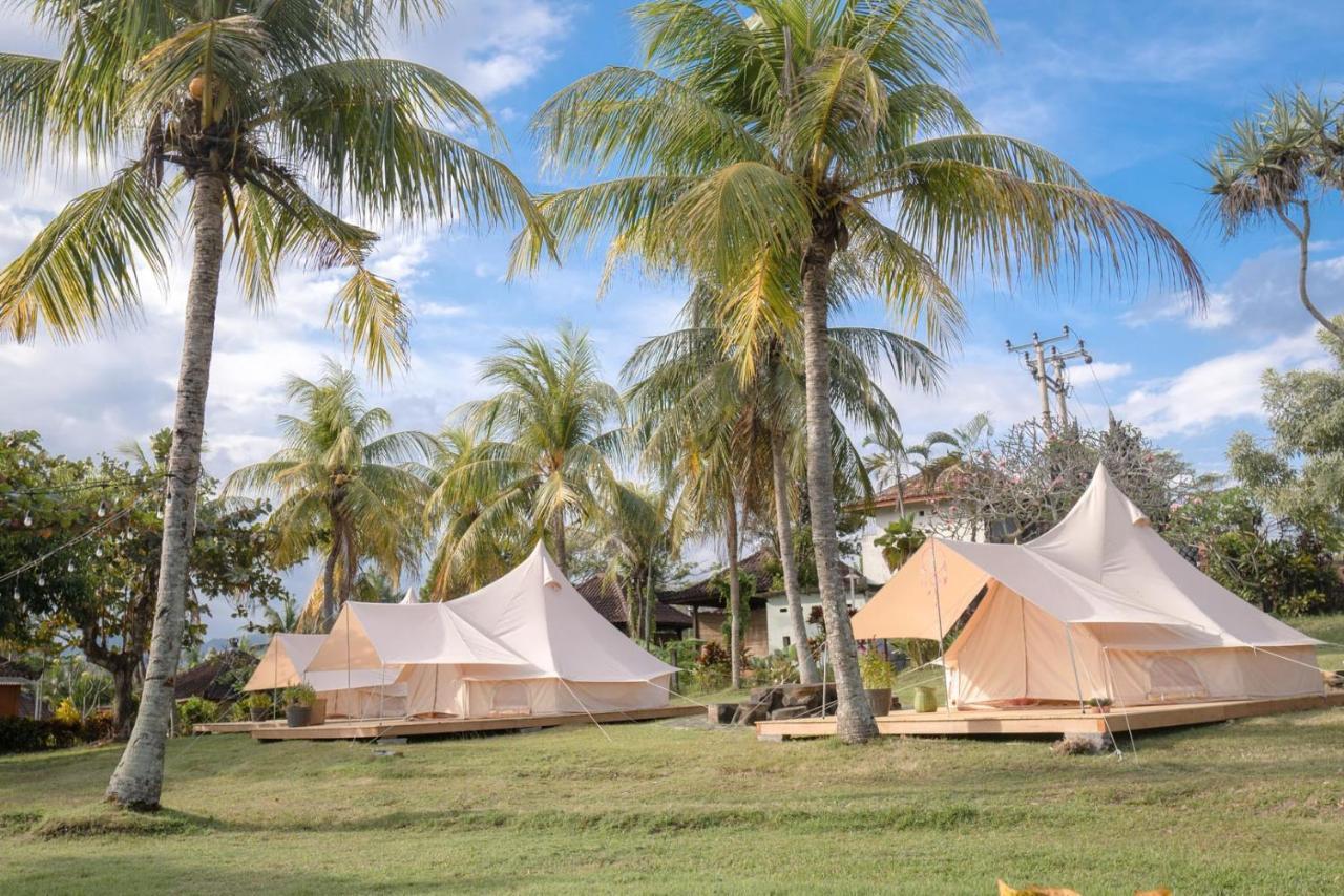 Soka Indah Restaurant & Bungalows Selemadeg  Экстерьер фото